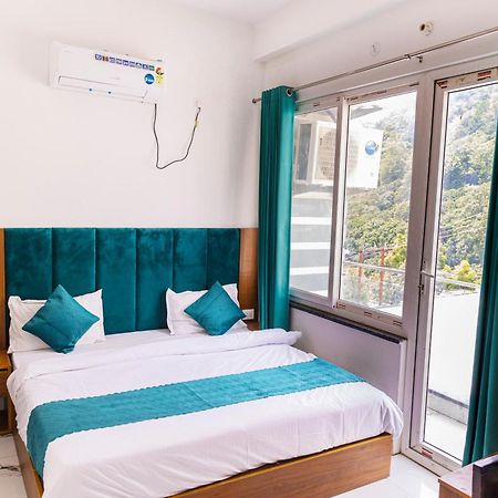Hotel Parth Inn Rishīkesh 外观 照片